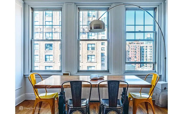 Sold by Douglas Elliman | media 21