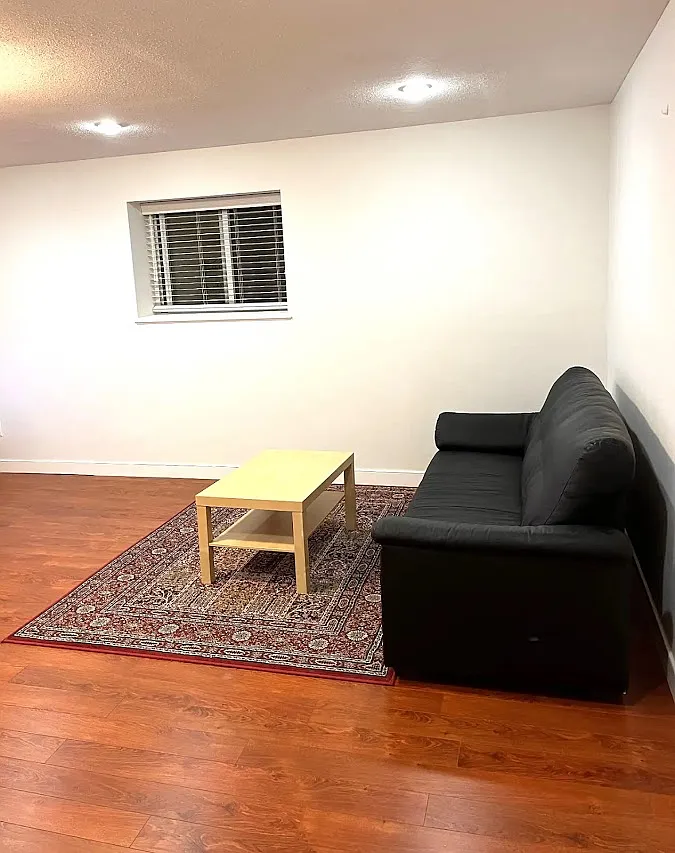 1 bed, 1000 sqft, $1,800 — Photo 3