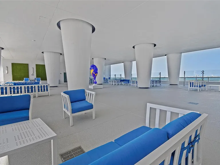 1800 N Bayshore Dr #2308 — Photo 18