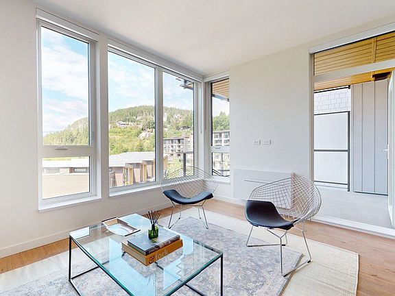 3rd image of 1500 Scott Cres #415