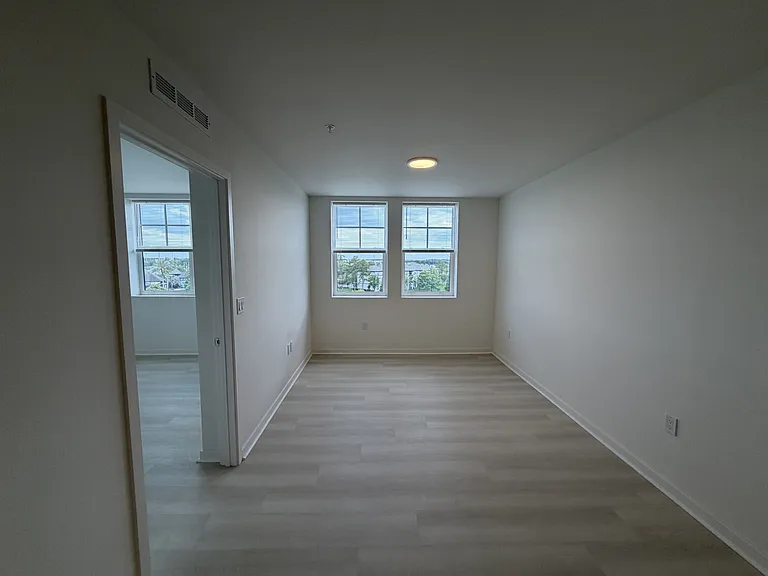5587 Millenia Blvd — Photo 5