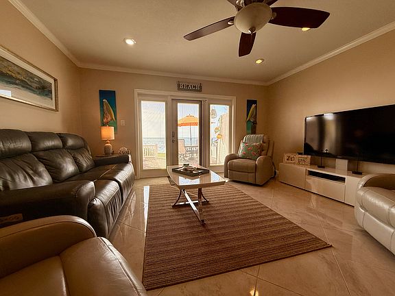4th image of 5258 Beach Dr SE