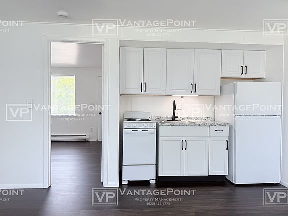5th image of 3201 W 4th St APT 4