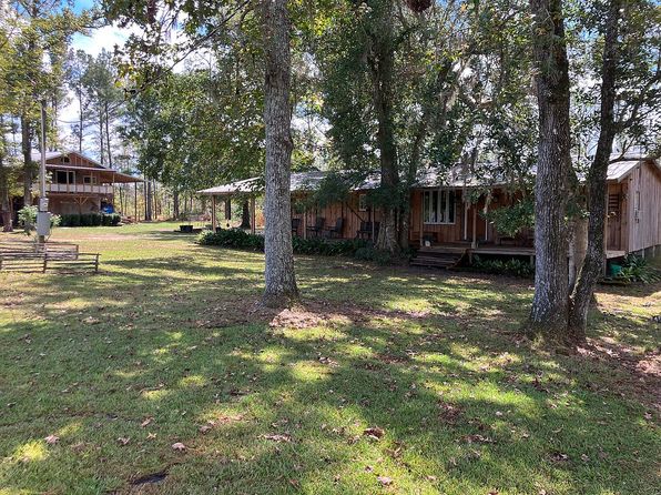 65 Mathis Ln