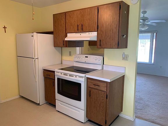 5th image of 1286 Hillcrest Ave NW