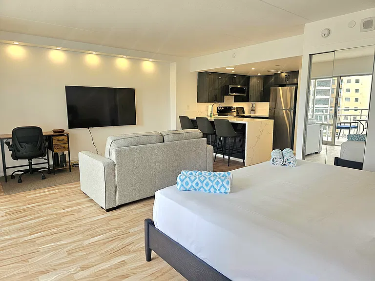 1777 Ala Moana Blvd #832 — Photo 11