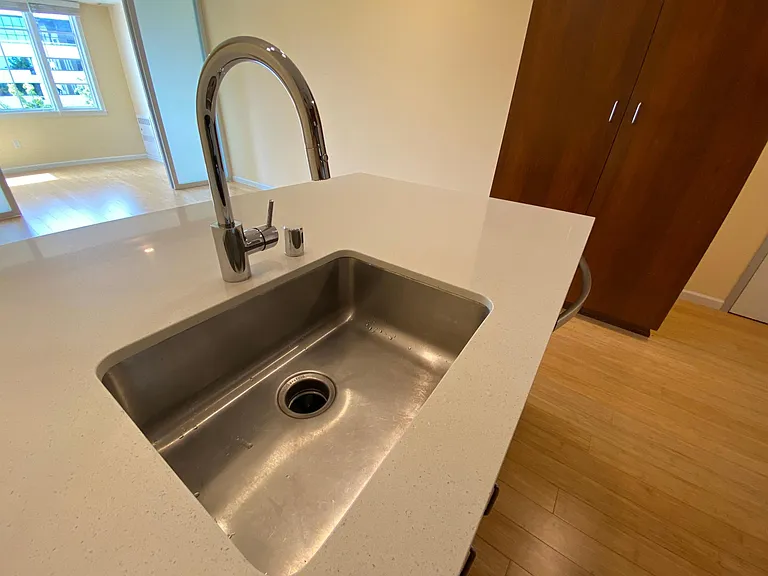 Addison Arts Apartments — Photo 48