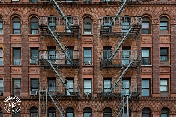 Rented by MySpaceNYC | media 31