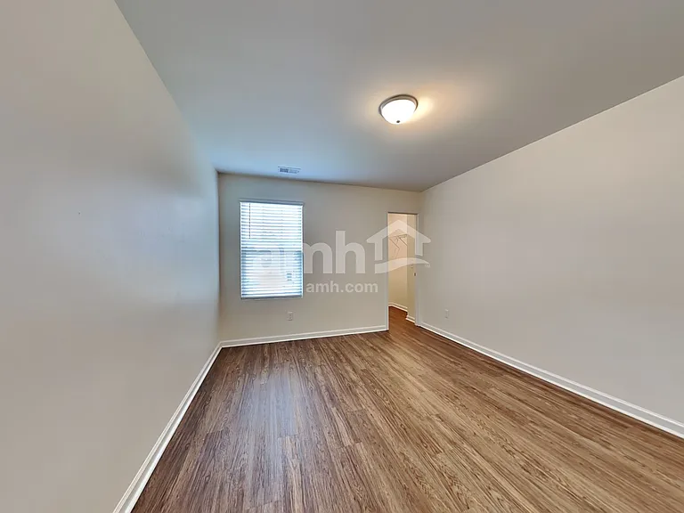 150 Orion Way — Photo 23