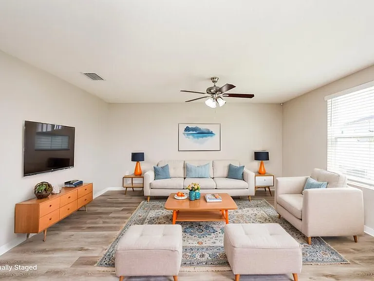 11702 Miracle Mile Dr — Photo 3