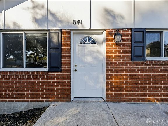 3rd image of 641 Prince Albert Blvd