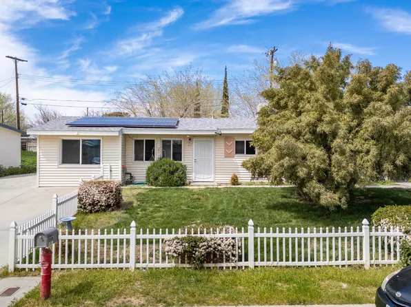 15901 Rexroth St, Mojave, CA 93501