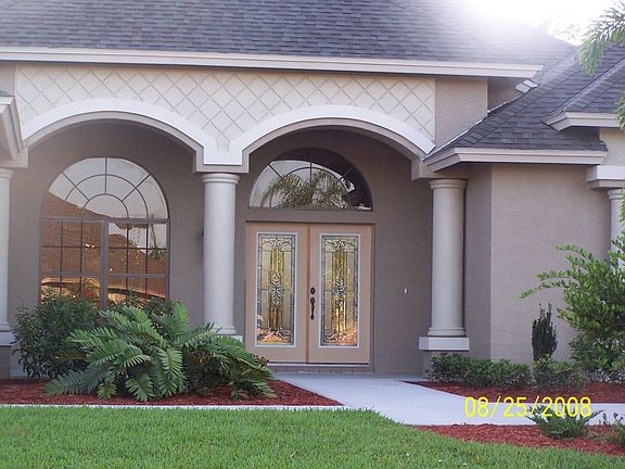 3rd image of 1360 Blueberry Dr