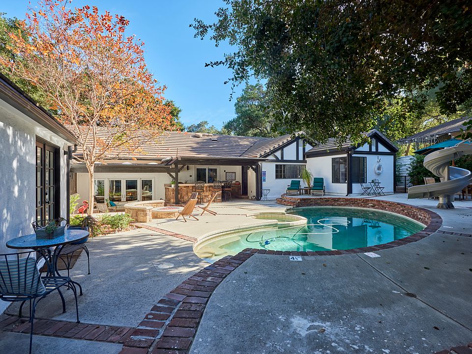 1st image of 24227 Heritage Ln
