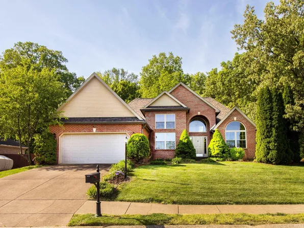1201 Parmely Dr, Evansville, IN 47725