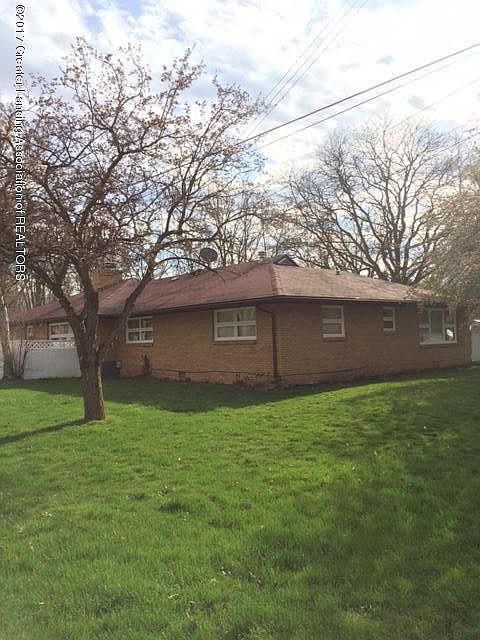 2nd image of 1615 W Holmes Rd
