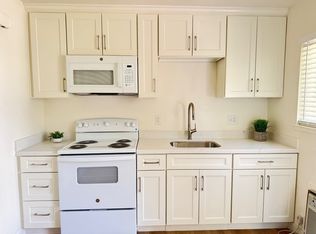 741 Alamo Dr APT 4, Vacaville, CA 95688
