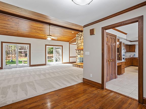 3rd image of 8616 Oneal Rd