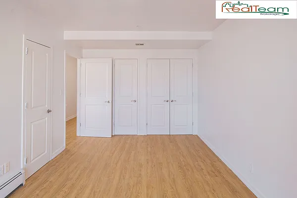 Sold by Real Team Brokerage | media 6