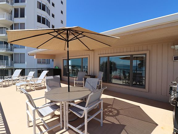 3rd image of 1167 Ocean Shore Blvd #180