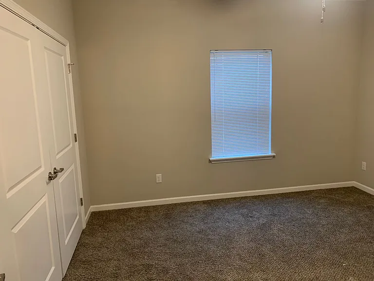 Cypress Ridge Apartments — Photo 20