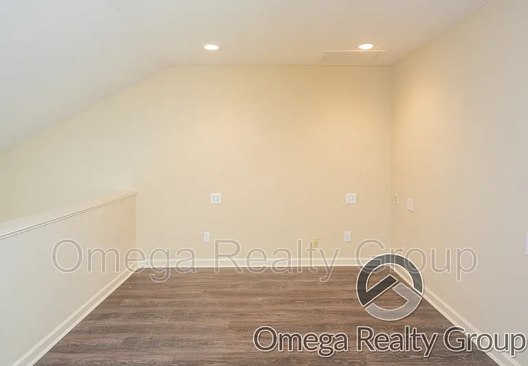 1919 Chandalar Ct — Photo 33
