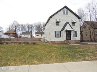 16320 Scottsdale Blvd #2, Cleveland, OH