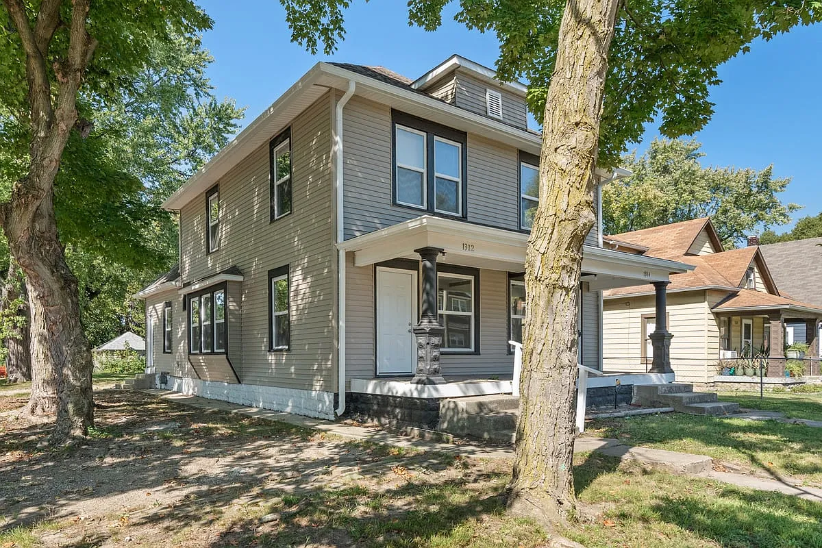 1312 North Dearborn Street — Photo 4