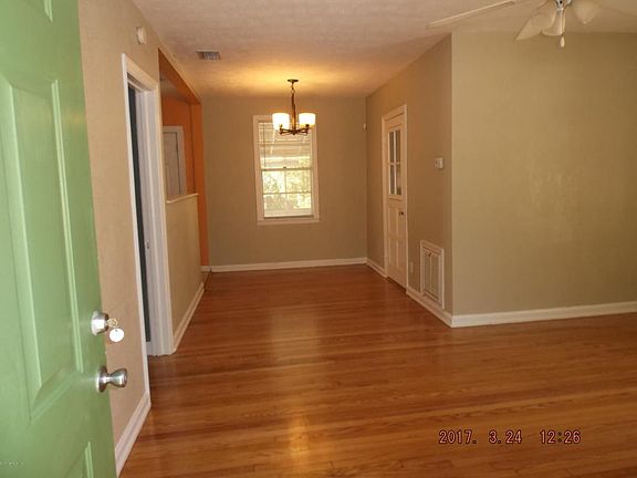 3rd image of 7320 N Shore Dr