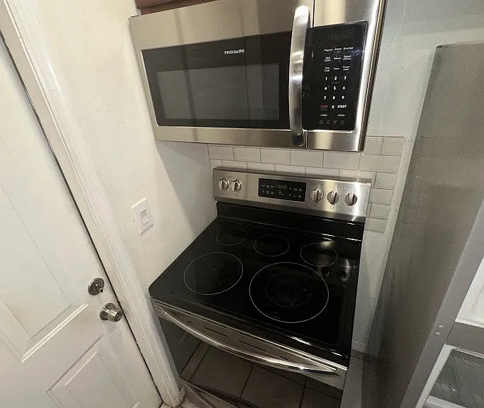 4516 Fountainbleau Rd — Photo 11
