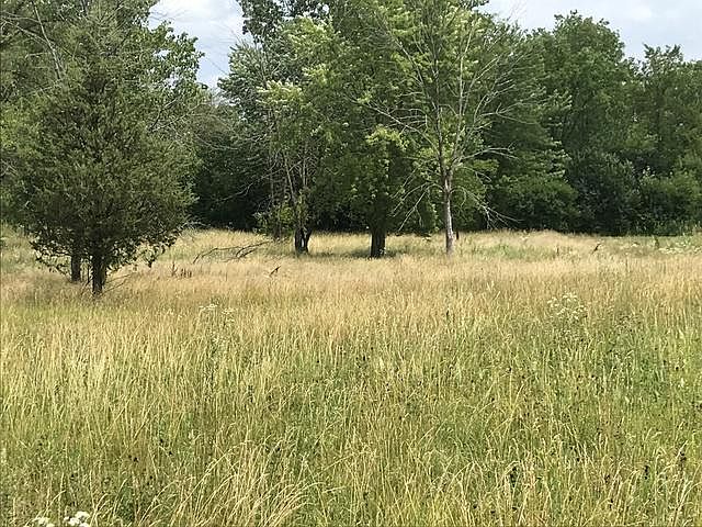 2nd image of 22615 Frederick Rd