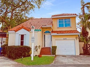3270 N 37th Ter, Hollywood, FL 33021