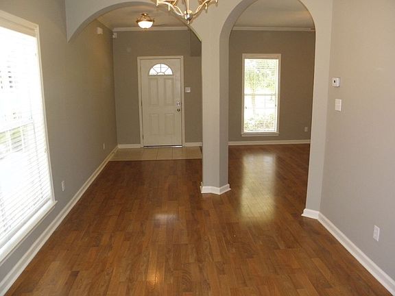 3rd image of 3073 Ole Bartlett Ct