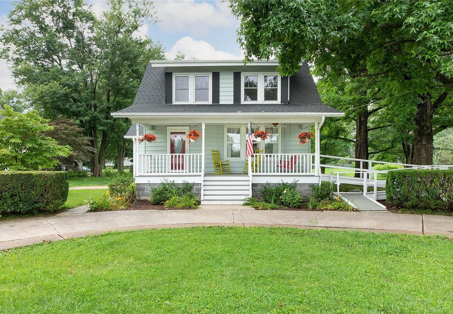 721 Taylor Ave, Godfrey, IL 62035 Zillow