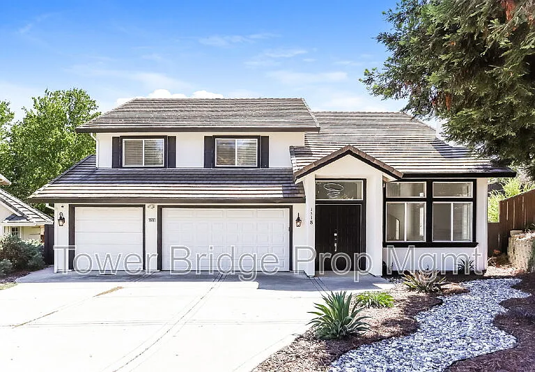1518 Southridge Ct — Photo 1