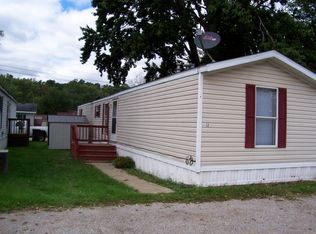 14566 N Red Bud Trl, Buchanan, MI 49107