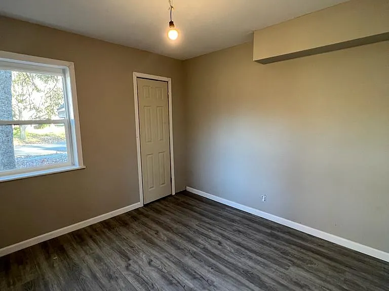 5755 Woodhall St — Photo 9