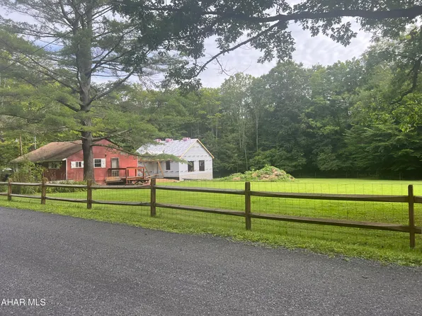 644 Gill Hollow Rd, Coalport, PA 16627