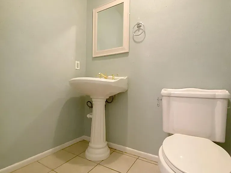 968 Park Meadow Dr — Photo 2
