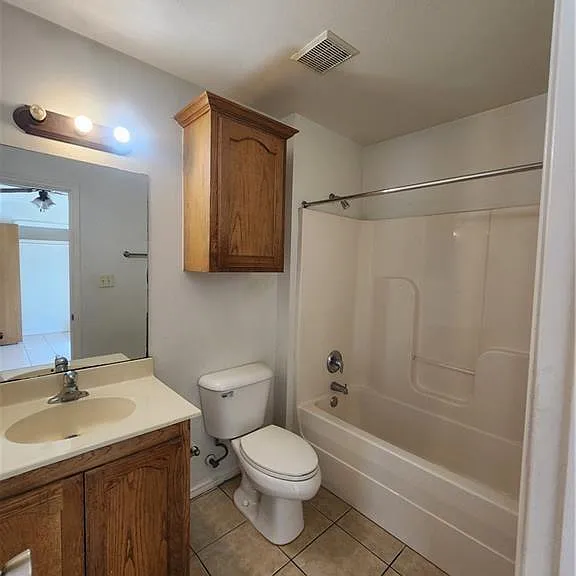 928 French Ave #3 — Photo 8