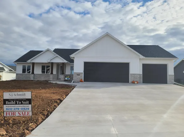 W6969 Ridgeline Trl, Greenville, WI 54942