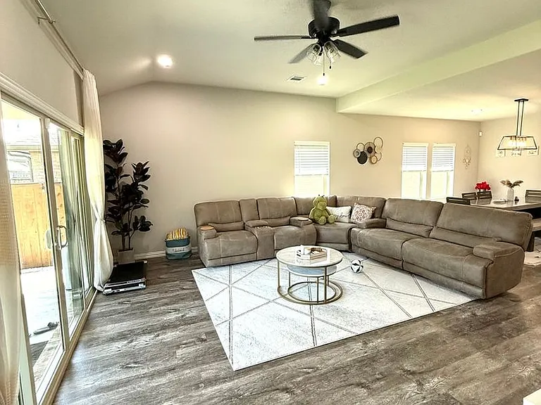 1705 Berry Ridge Trl — Photo 7