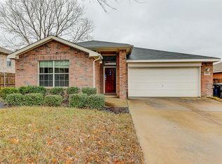 13901 Walnut Canyon Ct, Roanoke, TX 76262