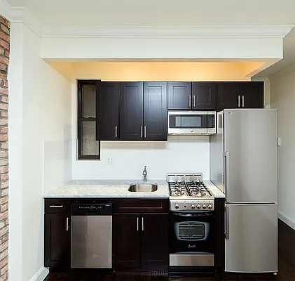 Rented by Voro NYC | media 2