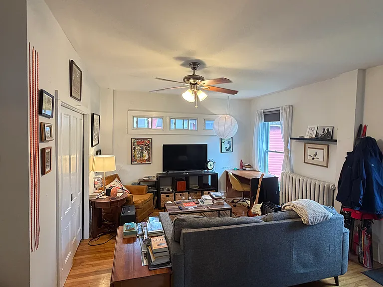 45 Grant St #1 — Photo 4