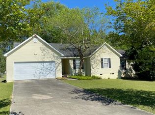 130 Pebble Hill Dr N, Tifton, GA 31793