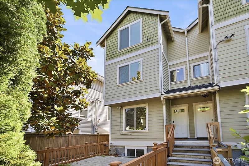 2nd image of 12316 33rd Avenue NE #C