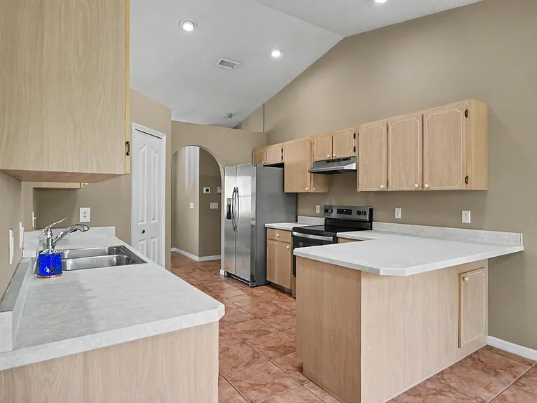 4 Foxhall Ct — Photo 16