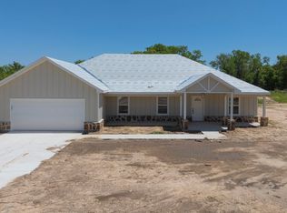 2030 Shoemaker Rd, Bellevue, TX 76228