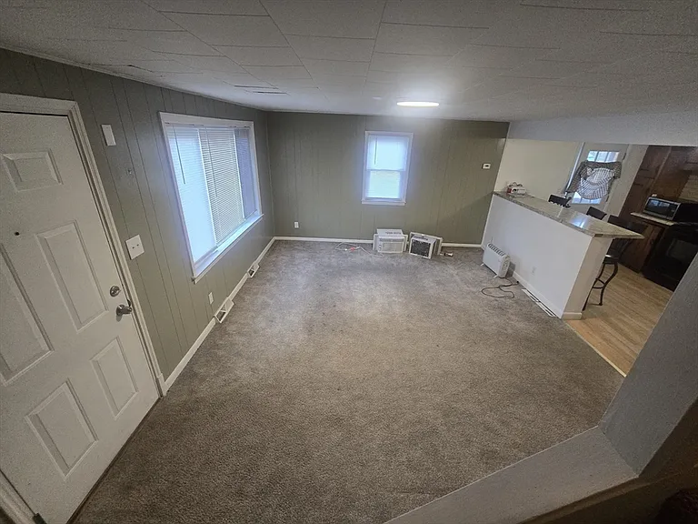 28 Chestnut Hill Rd — Photo 8
